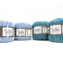 Load image into Gallery viewer, 毛糸 ブルー