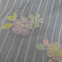 Load image into Gallery viewer, 小紋 箔 ぼかし 縞に桜文様 単衣 広衿 正絹 緑色 青紫色 仕立て上がり カジュアル 身丈163cm