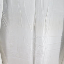 Load image into Gallery viewer, 紬 着物 亀甲 花唐草文様 青紺色 袷 広衿 正絹 カジュアル着物 仕立て上がり 身丈155cm
