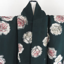 Load image into Gallery viewer, アンティーク 御召 薔薇柄 緑色 袷 広衿 正絹 昭和レトロ 紋なし 昔着物 身丈157cm