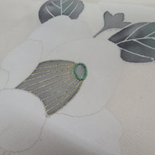 画像をギャラリービューアに読み込む, 名古屋帯 正絹 塩瀬 椿文様 箔 お太鼓柄 九寸帯 白色 カジュアル 仕立て上がり 着物帯 長さ357cm