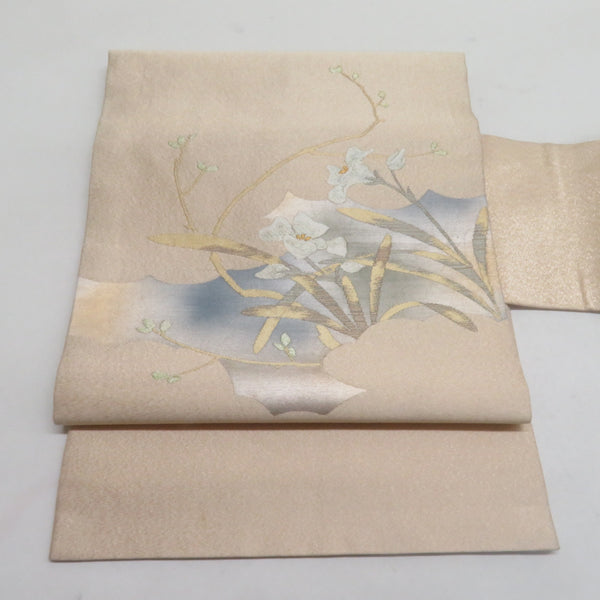 名古屋帯 織り柄 綴れ 菖蒲文様 ベージュ色 金糸 正絹 九寸 名古屋帯 織り柄 綴れ 菖蒲文様 ベージュ色 金糸 正絹 九寸