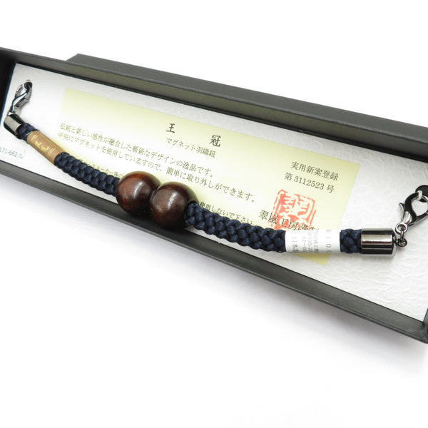 和小物 羽織紐 男性用 翆嵐工房 王冠 マグネット 絹100% 濃紺色 正絹 和小物 羽織紐 男性用 翆嵐工房 王冠 マグネット 絹100% 濃紺色 正絹