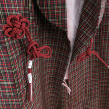 画像をギャラリービューアに読み込む, 着物コート 紬地 道中着 2枚セット 赤色 黒色 格子 和装コート 正絹 織文様 ちりよけ 身丈88cm 未使用品