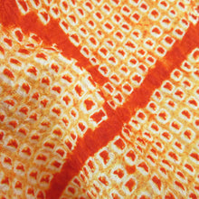Load image into Gallery viewer, Komon total squeezed pure silk orange tile pattern lined wide collar