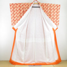 Load image into Gallery viewer, Komon total squeezed pure silk orange tile pattern lined wide collar