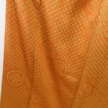Load image into Gallery viewer, Komon aperture round pattern lined wide collar orange beige beige pure silk tailed casual kimono 159cm