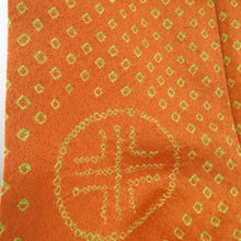 Load image into Gallery viewer, Komon aperture round pattern lined wide collar orange beige beige pure silk tailed casual kimono 159cm