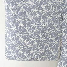 Load image into Gallery viewer, Komon branch flower sentence Lined -collar gray -colored silk -tailed casual kimono 152cm