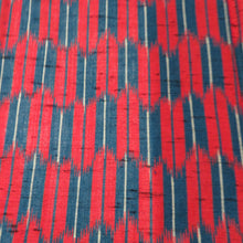 画像をギャラリービューアに読み込む, ウール着物 単衣 矢羽根文様 染め柄 赤色 青色 バチ衿 カジュアルきもの 普段着物 仕立て上がり 身丈154cm