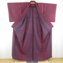 画像をギャラリービューアに読み込む, ウール着物 単衣 矢羽根文様 染め柄 赤色 青色 バチ衿 カジュアルきもの 普段着物 仕立て上がり 身丈154cm