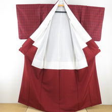 画像をギャラリービューアに読み込む, 紬 着物 紬 アンサンブル 羽織付 格子文様 袷 広衿 赤色 正絹 カジュアル 仕立て上がり 身丈158cm