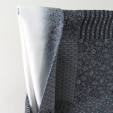画像をギャラリービューアに読み込む, 御召 織文様 伊勢型織 織座小紋 正絹 灰黒色 袷 広衿 紋なし カジュアル 仕立て上がり着物 丹後ちりめん 身丈158cm