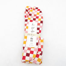 Load image into Gallery viewer, 柄足袋 23.0cm 白・暖色系 市松柄 底面白色 日本製 たびや 一輪館 綿100% 4枚こはぜ レディース 女性用 足袋 カジュアル