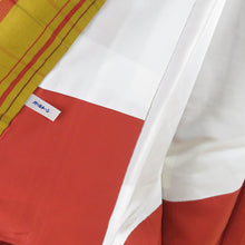 Load image into Gallery viewer, 紬 着物 アンサンブル 羽織付 格子文様 袷 バチ衿 黄色 正絹 カジュアル 仕立て上がり 身丈158cm