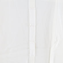 画像をギャラリービューアに読み込む, 襦袢 梅文様 絞り 薄黄緑色 正絹 バチ衿 袖無双 長襦袢 仕立て上がり 女性着物用 身丈125cm