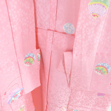 Load image into Gallery viewer, 子供着物 女の子用 四つ身 襦袢セット 箔 毬文様 緑色 正絹 袷 フォーマル 子供きもの 女児 七五三 祝着 身丈97cm