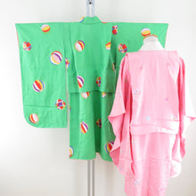 Load image into Gallery viewer, 子供着物 女の子用 四つ身 襦袢セット 箔 毬文様 緑色 正絹 袷 フォーマル 子供きもの 女児 七五三 祝着 身丈97cm