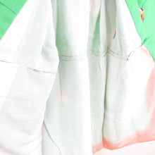 Load image into Gallery viewer, 子供着物 女の子用 四つ身 襦袢セット 箔 毬文様 緑色 正絹 袷 フォーマル 子供きもの 女児 七五三 祝着 身丈97cm