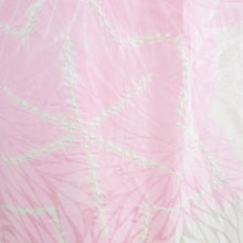 画像をギャラリービューアに読み込む, 襦袢 振袖用 ぼかし 絞り 楓文様 桃色 正絹 バチ衿 袖無双 長襦袢 仕立て上がり 女性着物用 身丈137cm