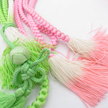 Load image into Gallery viewer, 帯締め 10本まとめてセット 丸組 組紐 正絹 色糸 和装小物 帯〆 レディース 女性 振袖 長さ160cm