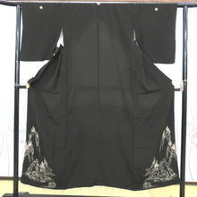 Load image into Gallery viewer, Antique Black Yudezo Sneak Pure Silk Both Completed Scenery Wide Retro Retro Roman Roman Kimonake Remake Kimono One Piece 150.5cm