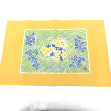 Load image into Gallery viewer, Kaga Yuzen Tale Kaga Yuzen Writer Yasuji Tsurumi Yasushi Interior Yellow Green Navy Bloomer Approximately 50.5cm x 32.5cm