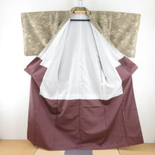 画像をギャラリービューアに読み込む, 紬 着物 葉っぱ模様 正絹 薄茶色x砂折 袷 広衿 カジュアル 仕立て上がり着物 身丈159cm