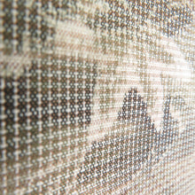 画像をギャラリービューアに読み込む, 紬 着物 葉っぱ模様 正絹 薄茶色x砂折 袷 広衿 カジュアル 仕立て上がり着物 身丈159cm