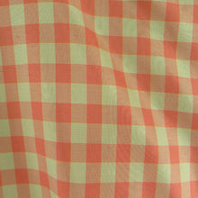 画像をギャラリービューアに読み込む, 紬 着物 市松模様 正絹 薄茶色xオレンジ色 袷 広衿 カジュアル 仕立て上がり着物 身丈156cm