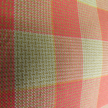 画像をギャラリービューアに読み込む, 紬 着物 市松模様 正絹 薄茶色xオレンジ色 袷 広衿 カジュアル 仕立て上がり着物 身丈156cm