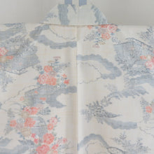 画像をギャラリービューアに読み込む, 紬 着物 紬 風景模様 クリーム色x灰色xオレンジ色 正絹 袷 バチ衿 カジュアル 仕立て上がり着物 身丈163cm