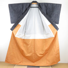 画像をギャラリービューアに読み込む, 紬 着物 唐草花模様 紺色x灰色 正絹 袷 バチ衿 カジュアル 仕立て上がり着物 身丈158cm