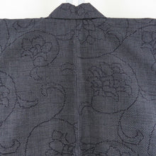 画像をギャラリービューアに読み込む, 紬 着物 唐草花模様 紺色x灰色 正絹 袷 バチ衿 カジュアル 仕立て上がり着物 身丈158cm