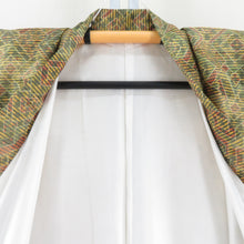 Load image into Gallery viewer, Komon geometric pattern dyed pongee lined brown collar yellow -green pure silk tailor Casual kimono 157cm