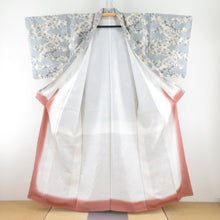 画像をギャラリービューアに読み込む, 紬 着物 雲取りに風景模様 クリーム色x灰色 正絹 袷 広衿 カジュアル 仕立て上がり着物 身丈156cm