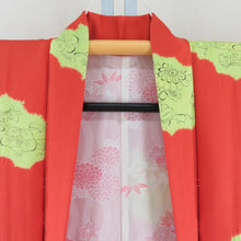 画像をギャラリービューアに読み込む, 羽織 絞り オレンジ色x黄色 流水に花模様 菱型地文 正絹 着物ジャケット 仕立て上がり 身丈82.5cm