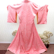 Load image into Gallery viewer, Komon Normal House Pink Pink Red White Mura Dye Dyeing Arisugawa Word -shaped Flowers Wide Collar Pure Collar Silk Casual Casual Kimono Step