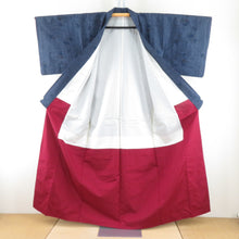 画像をギャラリービューアに読み込む, 紬着物 紺色x赤色 花模様 正絹 袷 バチ衿 カジュアル 仕立て上がり着物 身丈157cm