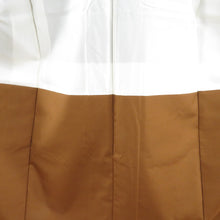 Load image into Gallery viewer, 紬 着物 葡萄模様 黒色x青色x黄色 袷 広衿 正絹 仕立て上がり カジュアル 身丈159cm