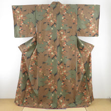 Load image into Gallery viewer, 小紋 たたき染め 茶色x緑色x黒色 葉っぱ模様 袷 広衿 正絹 仕立て上がり カジュアル着物 身丈163cm