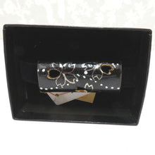 画像をギャラリービューアに読み込む, 和小物 京焼 竹精陶苑 趣楽座 帯留め 筒型 透かし彫り 陶器 桜 黒 箱有 帯どめ  未使用品