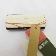 画像をギャラリービューアに読み込む, 和小物 京焼 竹精陶苑 趣楽座 帯留め 筒型 透かし彫り 陶器 桜 黒 箱有 帯どめ  未使用品