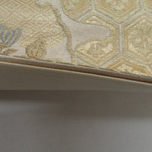 Load image into Gallery viewer, 袋帯 雪輪に鳳凰紋様 金糸x銀糸 ゴールドxベージュ色x多色  六通柄 正絹 仕立て上がり 着物帯 長さ416cm