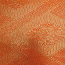 Load image into Gallery viewer, 袋帯 佐賀錦 金糸銀糸 菱型模様 リバーシブル オレンジ色x白色 全通柄 正絹 仕立て上がり 長さ448cm
