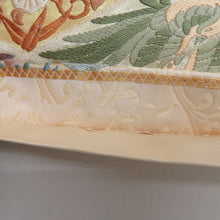 Load image into Gallery viewer, 袋帯 金糸 唐織 菱型に鳳凰模様 ベージュxゴールドx多色 六通柄 正絹 仕立て上がり 長さ440cm