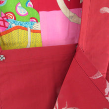 Load image into Gallery viewer, 着物コート アンティーク 昔道行 絹 赤色 薔薇模様 レトロ 身丈107cm