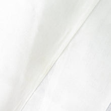 Load image into Gallery viewer, 紬 着物 大島紬 幾何学模様 横双織式 黒色x紺色 袷 広衿 カジュアル 仕立て上がり着物 身丈158cm