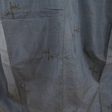 Load image into Gallery viewer, 紬 着物 大島紬 竹模様 紺色x黒色 正絹 袷 広衿 カジュアル 仕立て上がり着物 身丈159cm