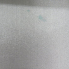 Load image into Gallery viewer, 紬 着物 大島紬 花模様 紺色x黒色 正絹 袷 広衿 カジュアル 仕立て上がり着物 身丈155cm